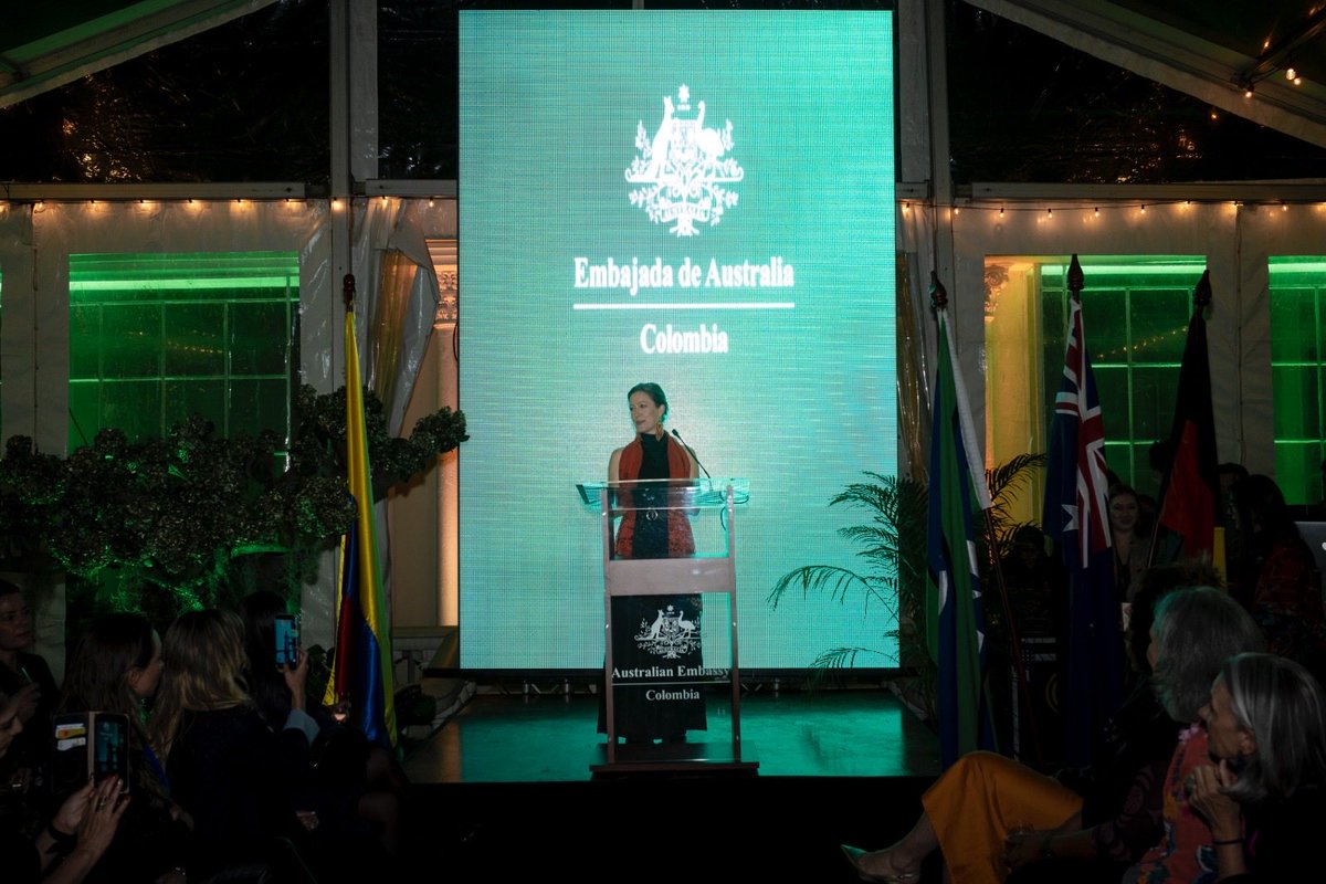 Anna Chrisp tweet media