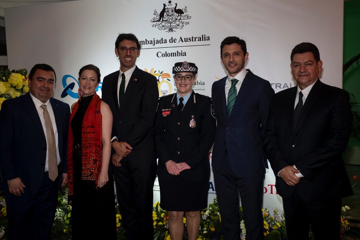 Anna Chrisp tweet media