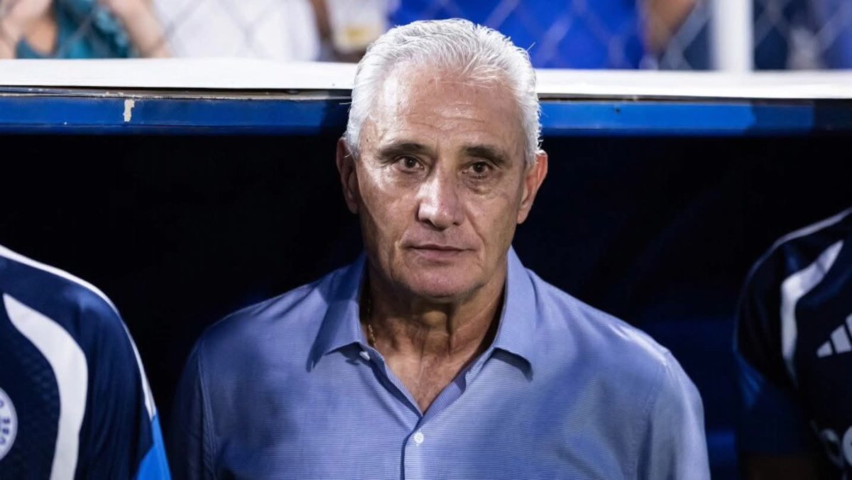 coringoatt's tweet photo. Adenor...

Você tinha tudo para finalizar a carreira da melhor forma, mas escolheu assumir duas equipes sem identidade e virar odiado pelas duas, e ainda desprezou a torcida que tanto o amava! 

Hoje a voce ouviu da torcida do Cruzeiro "Adeus Tite" e "E Tite vai tomar no c#". 

Você pagou com traição, A quem sempre lhe deu a mão.