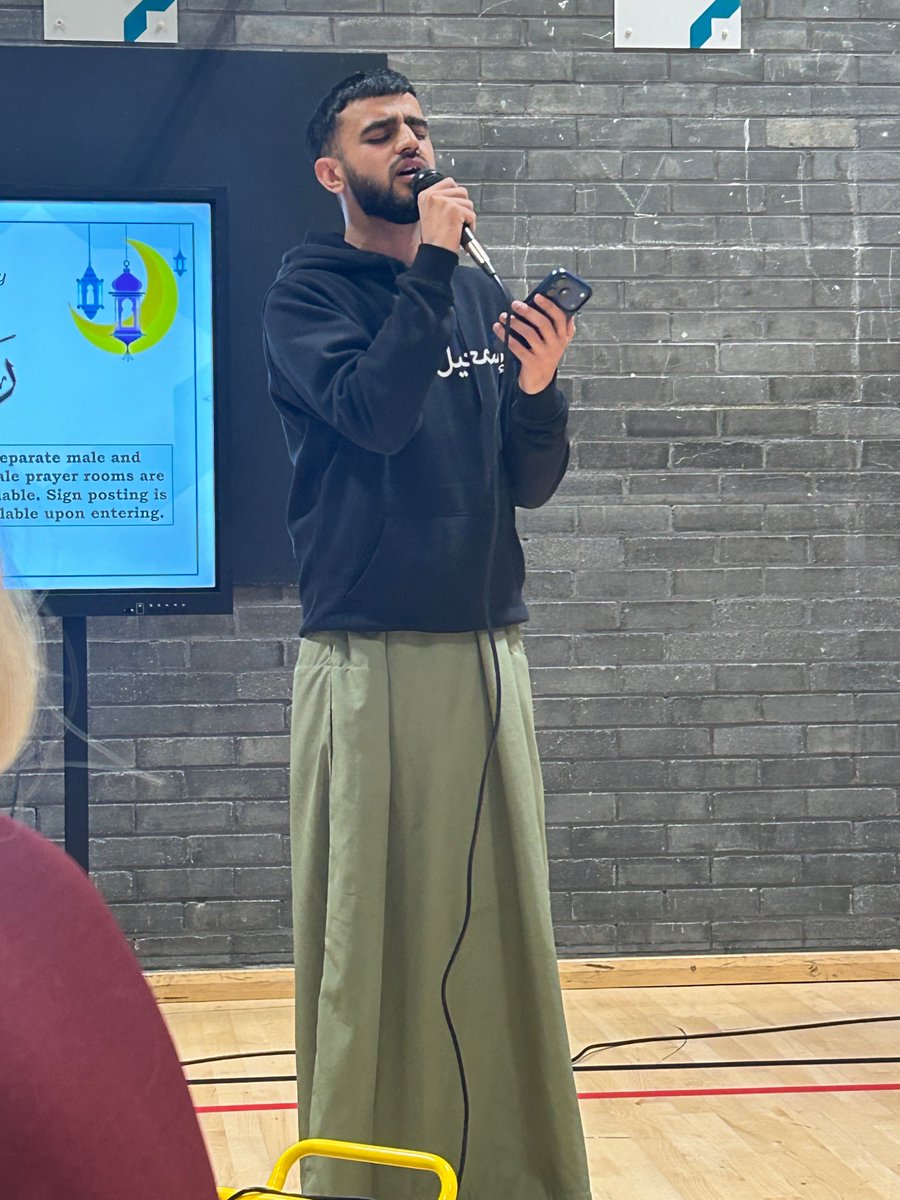 Oulder Hill Leadership Academy tweet media