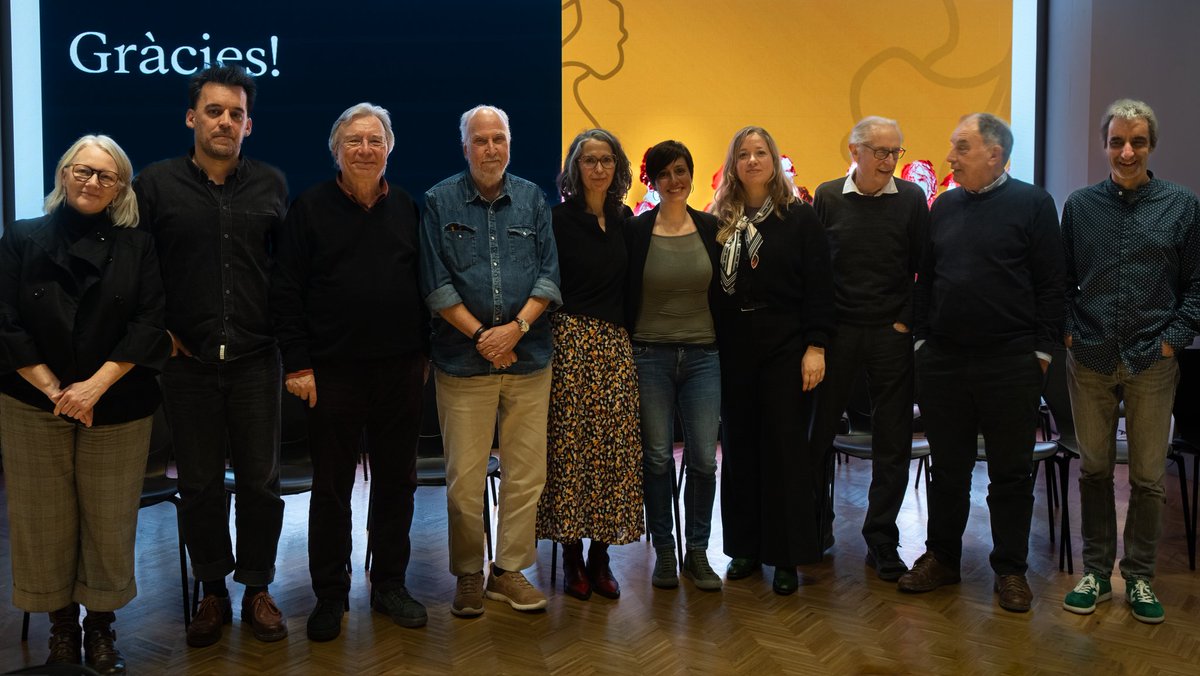 Escola Europea d'Humanitats tweet media