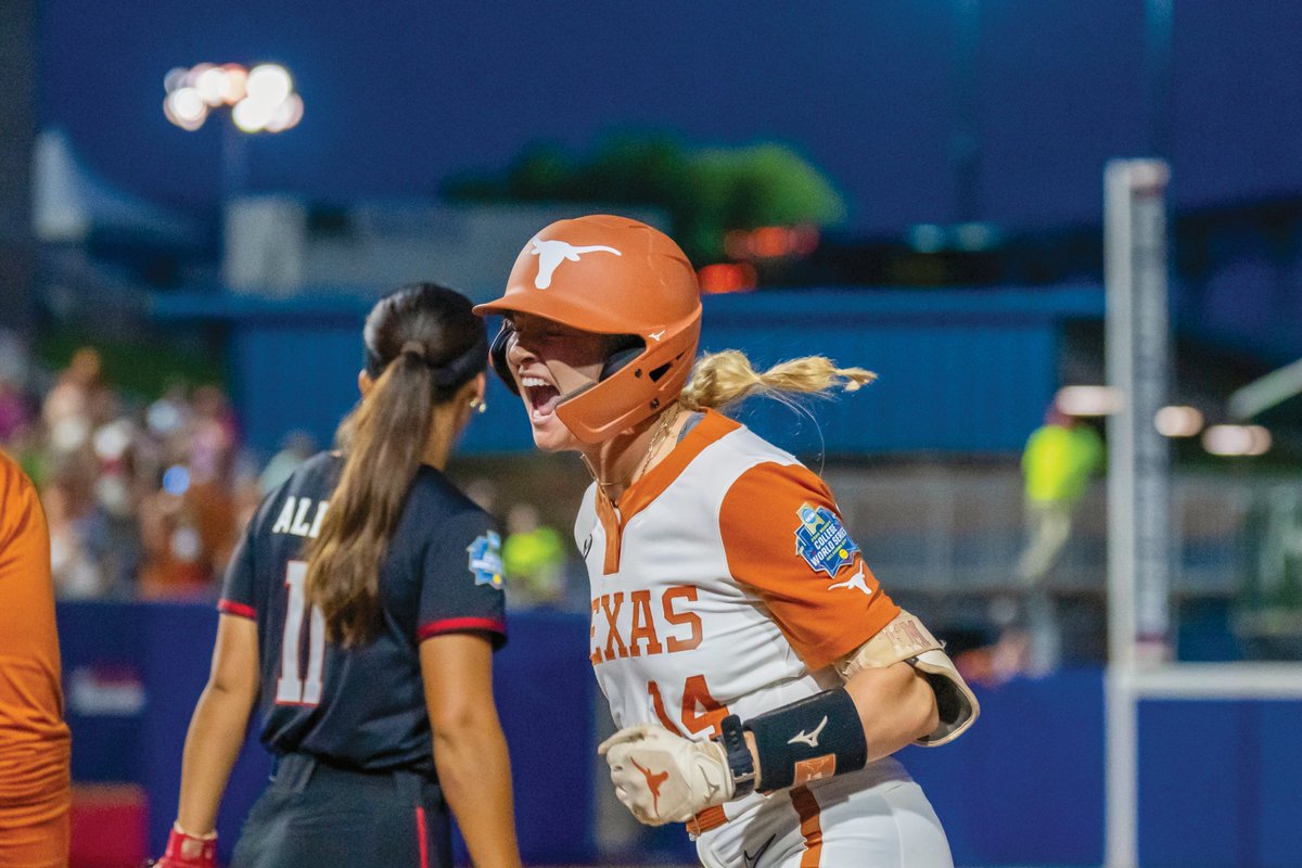 Texas Exes tweet media