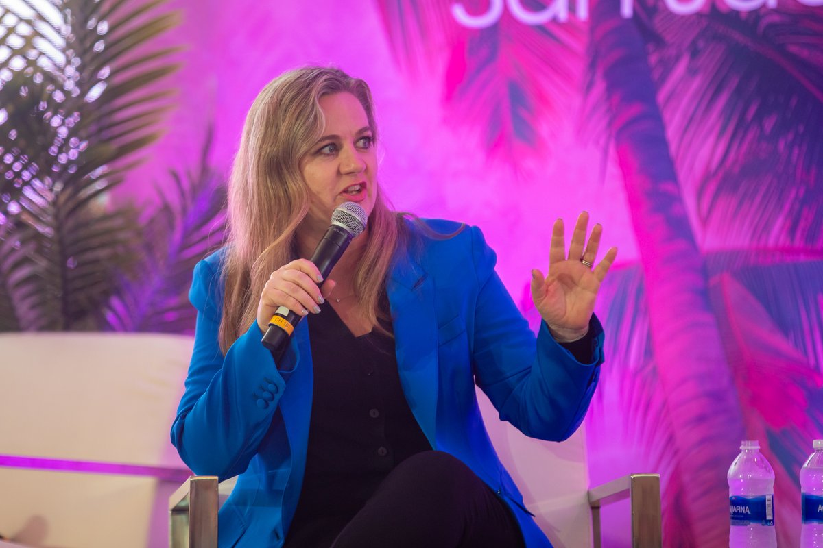 Andy Plesser tweet media