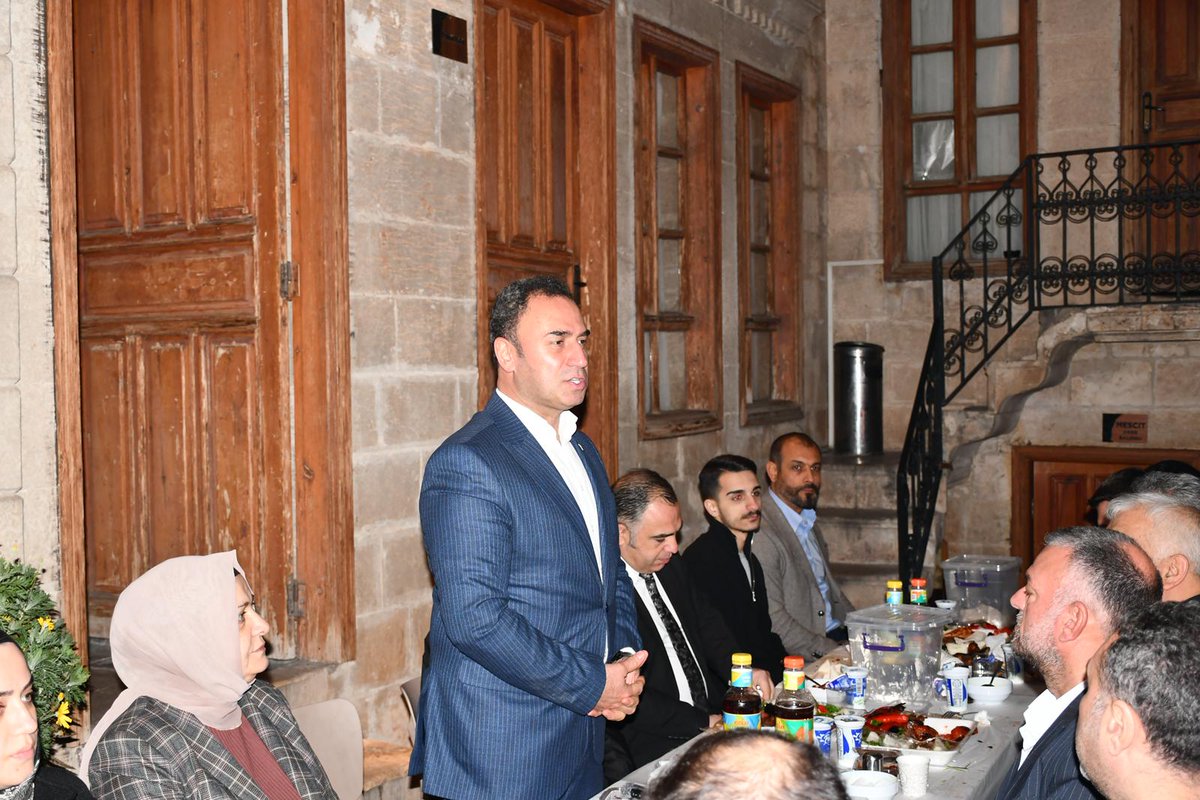 Her yeni başlangıç bir umut, 
Her desteklenen adım güçlü bir yarındır.

AK Parti MKYK Üyemiz Mehmet Ali Kurt, İlçe Başkanımız Süleyman Elgün, Kadın Kolları Başkanımız  Gülten Balcı ve yönetim kurulu üyelerimiz ile birlikte, madde bağımlılığıyla mücadele eden kardeşlerimizin