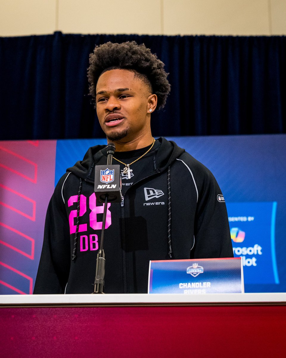 Duke Football tweet media