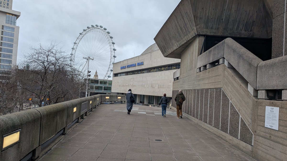 Lorna Asabre tweet media