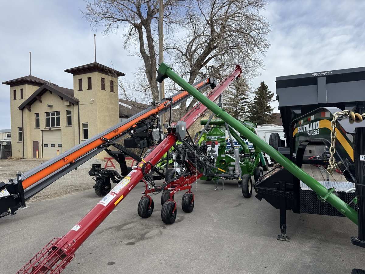 flamangroup's tweet photo. Day two of @AG_EXPO in Lethbridge!

Be sure to stop by our outdoor booth and check out the @AgGrowthIntl Batco UCX4 diesel conveyor, @meridianmfg TL10-39 auger, @SchulteInd 15’ mower, @SL_Trailers gooseneck and dump trailers, and so much more. https://t.co/lbJjAQ1J9Y