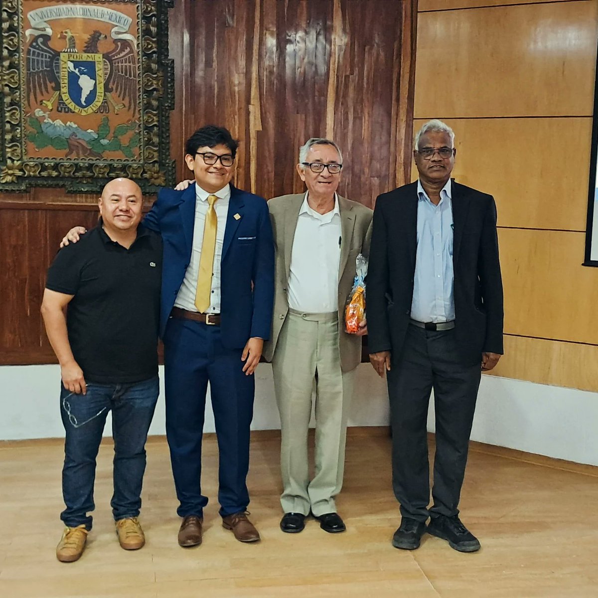 in3_unam's tweet photo. El día de ayer, Luis David nuestro estudiante de licenciatura obtuvo el grado de Químico. ¡Felicidades! https://t.co/XCO3IycH8k
