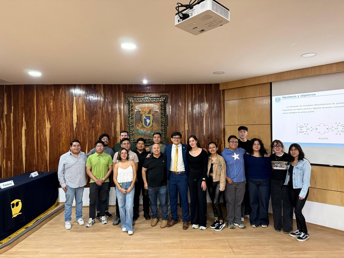 in3_unam's tweet photo. El día de ayer, Luis David nuestro estudiante de licenciatura obtuvo el grado de Químico. ¡Felicidades! https://t.co/XCO3IycH8k