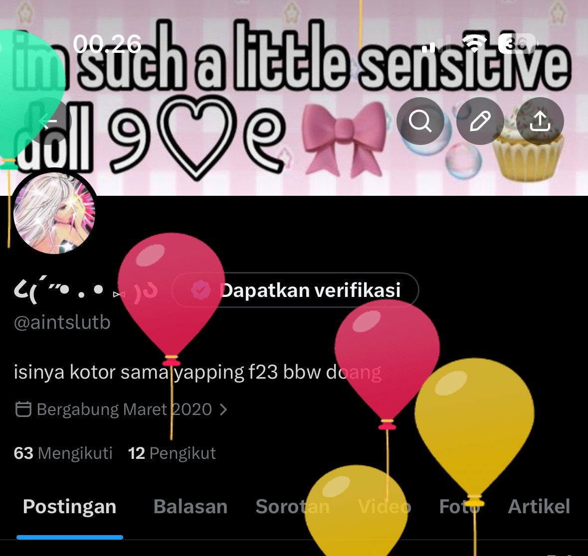 aintslutb's tweet photo. hi aku ulang tahun https://t.co/To35BKApNi