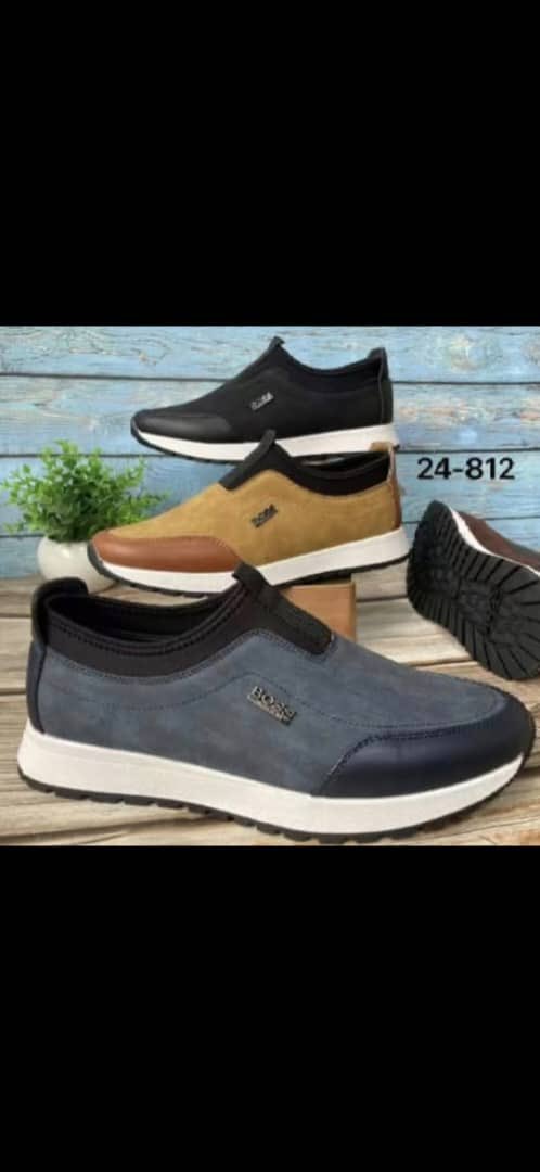 ur_PlUG21's tweet image. TOP QUALITY HUGO BOSS

40——-46
30,000
We Deliver Nationwide ‼️

Emirate Napoli King Mitchy Axiom Victor Osimhen Galatasaray Destalker Aviation Saskay