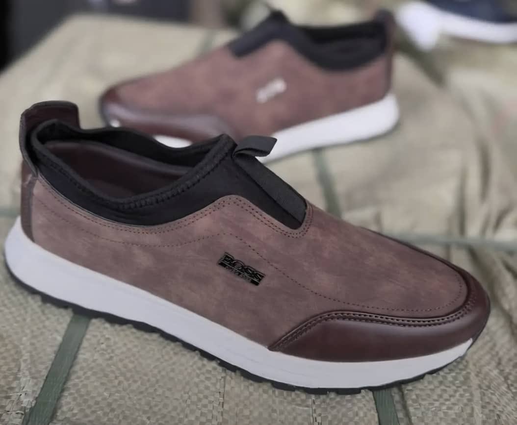 ur_PlUG21's tweet image. TOP QUALITY HUGO BOSS

40——-46
30,000
We Deliver Nationwide ‼️

Emirate Napoli King Mitchy Axiom Victor Osimhen Galatasaray Destalker Aviation Saskay