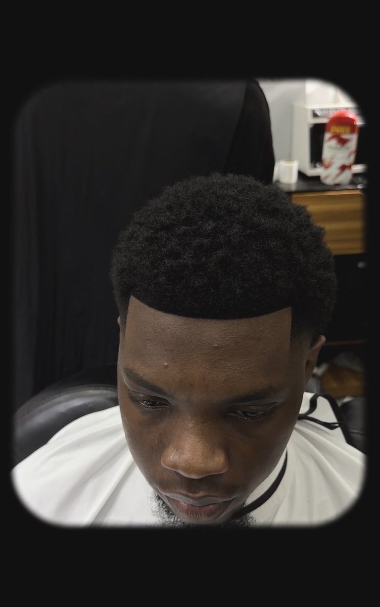 centycutz's tweet photo. Polished taper✂️ https://t.co/E5vXvh3Rj2