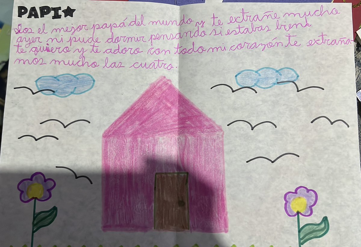 adrianarp63's tweet photo. Mi papá siempre guardó las cartas que le hice en un sobre , te extraño tanto 😔🤍 https://t.co/uVYNR73w7P