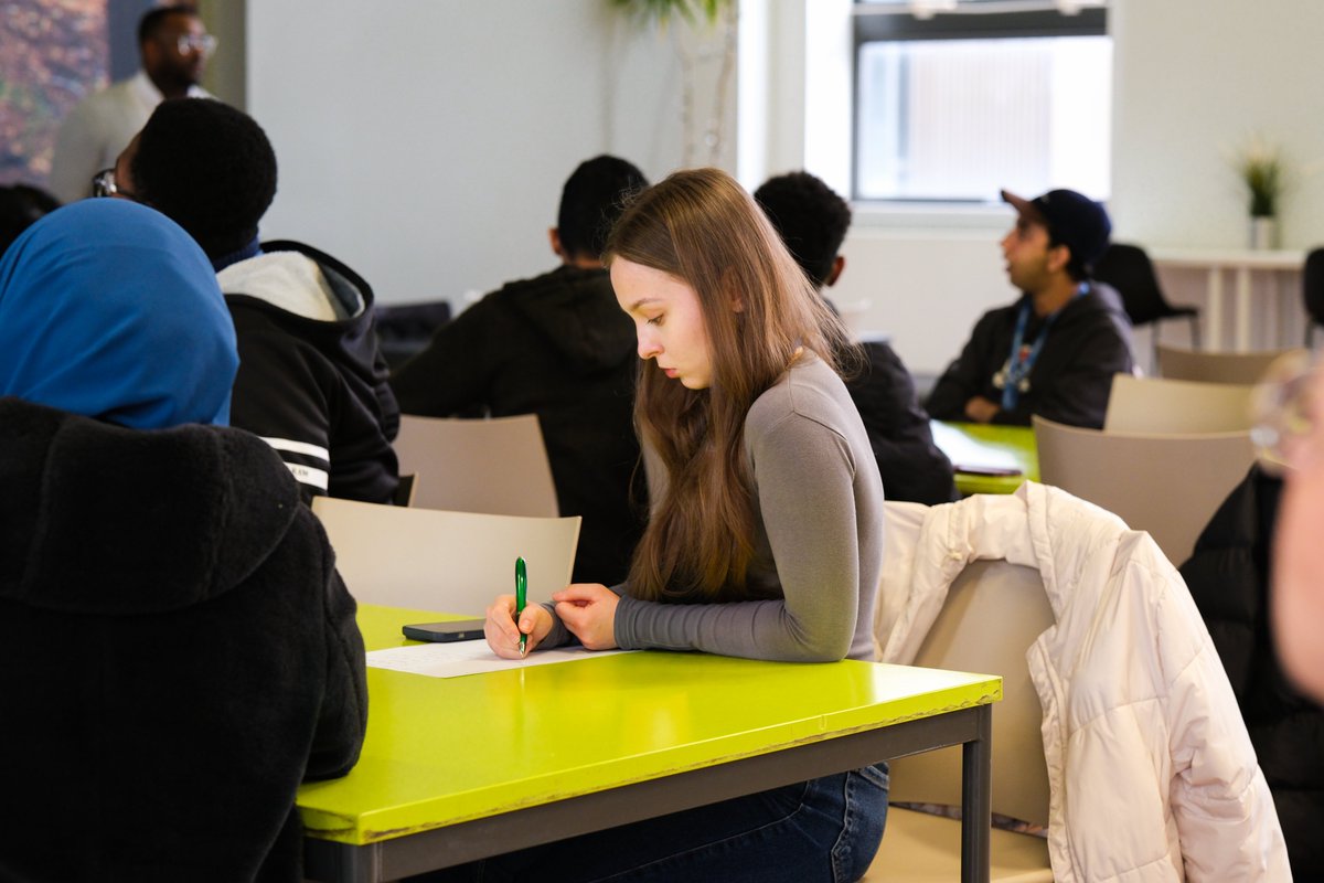 WalthamForestCollege tweet media