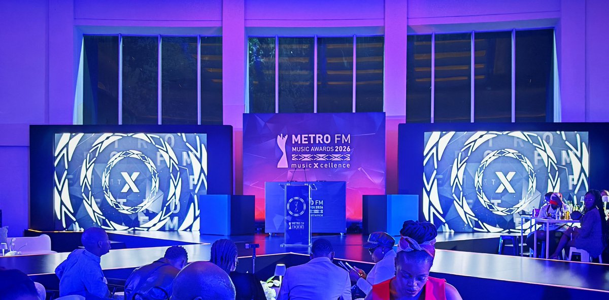 I am concerned. 

I'm at the Metro FM Music Awards nominees announcement event. 

Looking around I don't see musicians here. 

Yoh. We have to make The Metros great again hey.  

I hope stars show up in Durban in April. 

I'm so excited about The Metros are in Durban and want