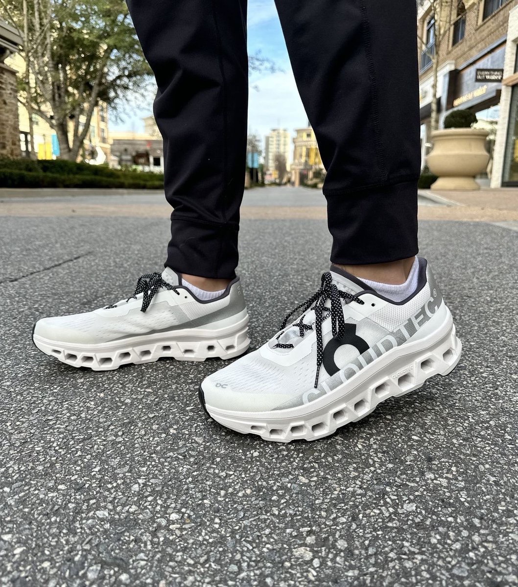 Captain Sneakers 👟 tweet media