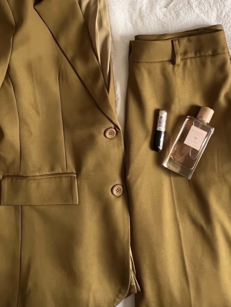 نورا tweet media