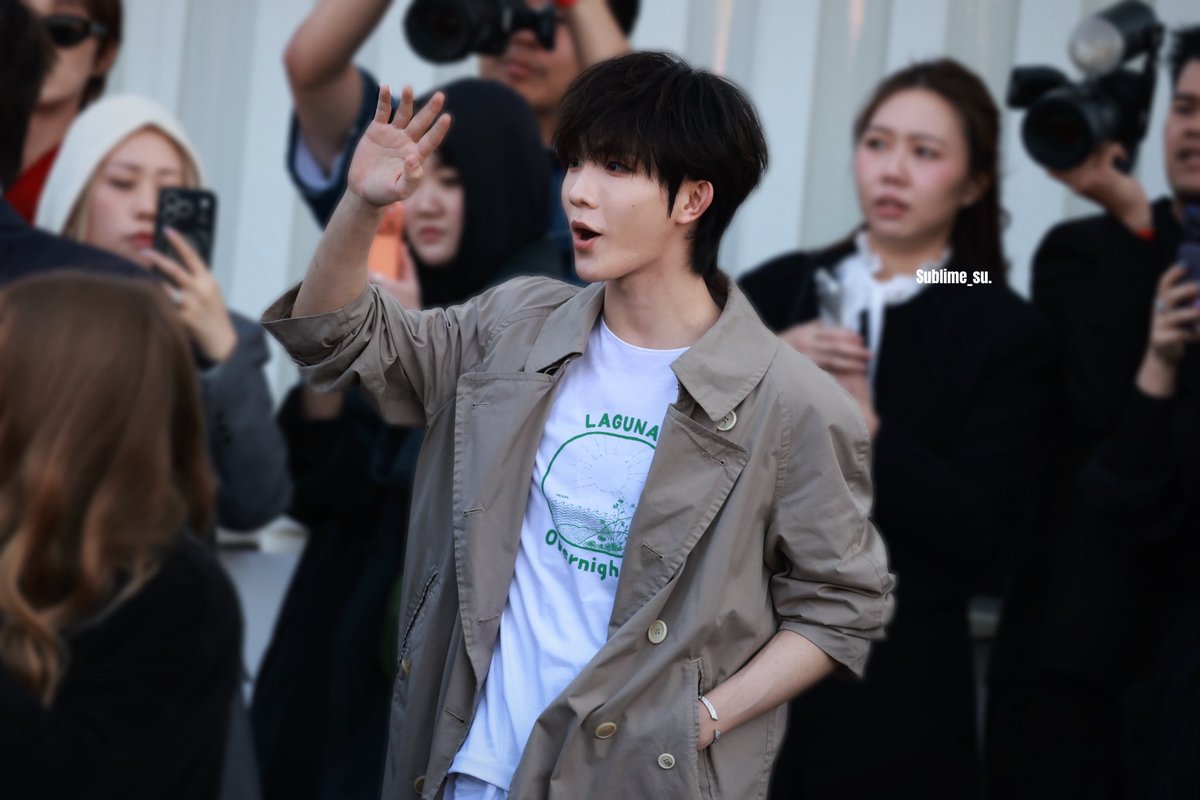 Sublime_su tweet media