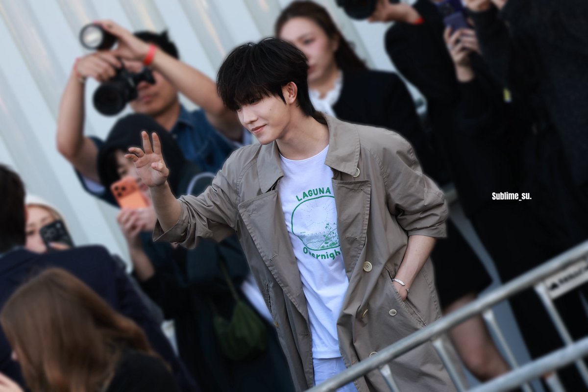 Sublime_su tweet media