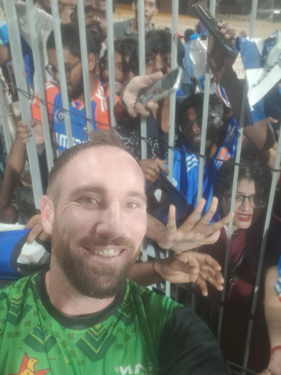 YASHwAnth tweet media