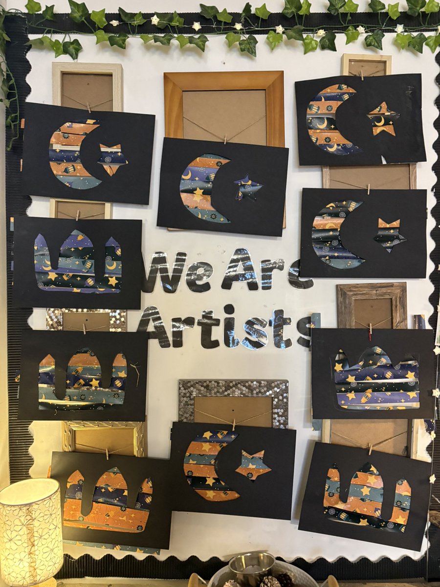 MrsGriffiths7's tweet photo. Our wonderful Ramadan decorations βͺοΈπβοΈ #eyfs #ramadankareem #understandingoftheworld https://t.co/GDirP0zo0Y