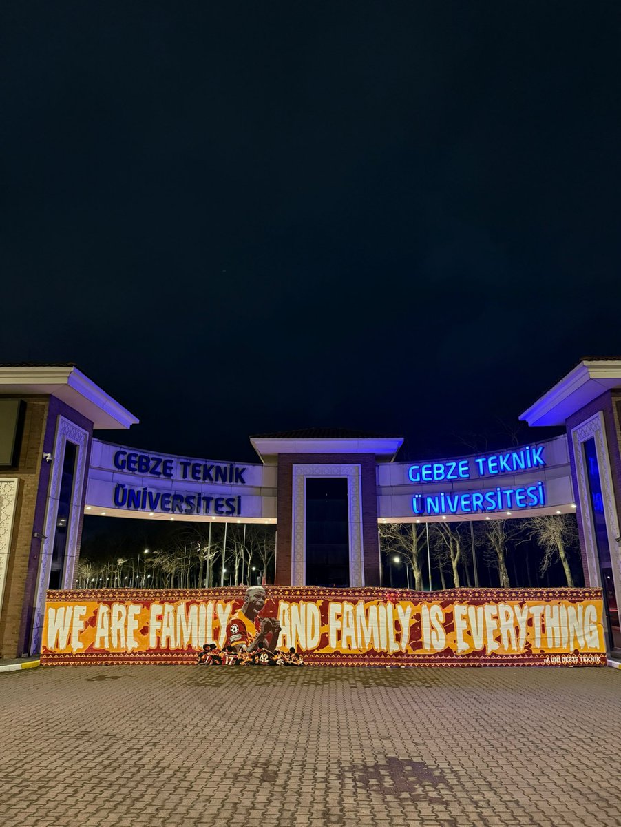 WE ARE FAMILY AND FAMILY IS EVERYTHING 

#ultrAslanUNI #uAUNIGebzeTek