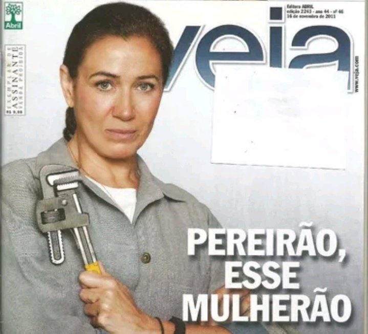 instalei o chuveiro novo aqui de casa amo ser um viado faz tudo