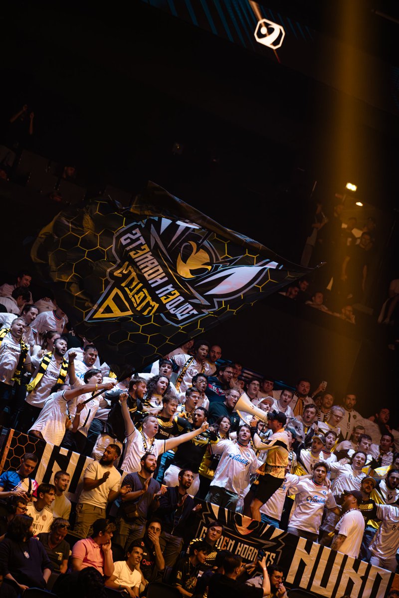 𝕍𝕀𝕋 ℙ𝕖𝕟𝕟𝕪𝕊 🐝 tweet media