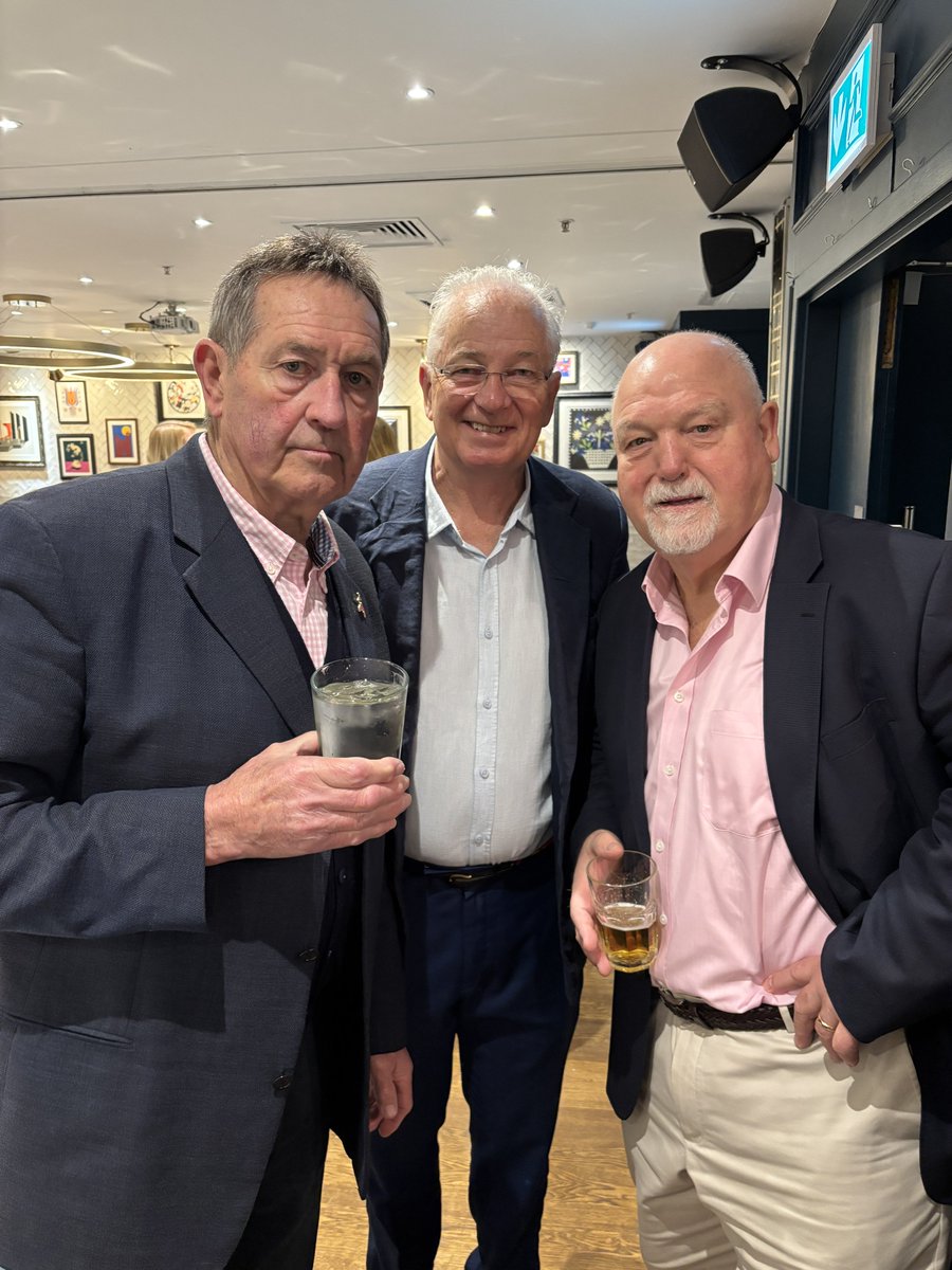 Under The Posts tweet media