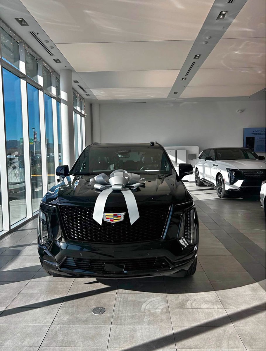 DaveSerdula's tweet photo. I’m honestly pumped right now. All the work I put into crypto finally paid off just grabbed a brand-new car. Big shoutout to my coach, @CoachFelecia . She guided me every step of the way. Couldn’t have done it without her. https://t.co/nArqGb18CW