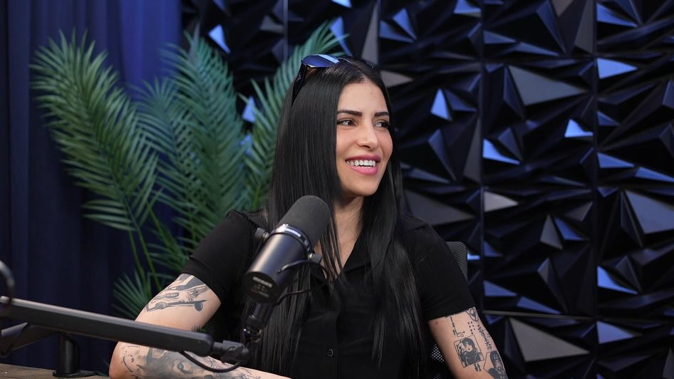 New Year, New Me. tweet media