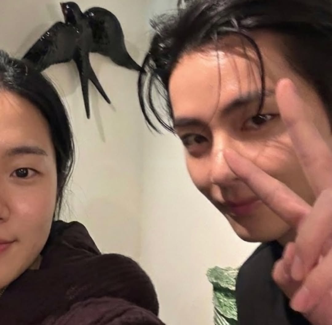 Taehyung with Armys in Portugal