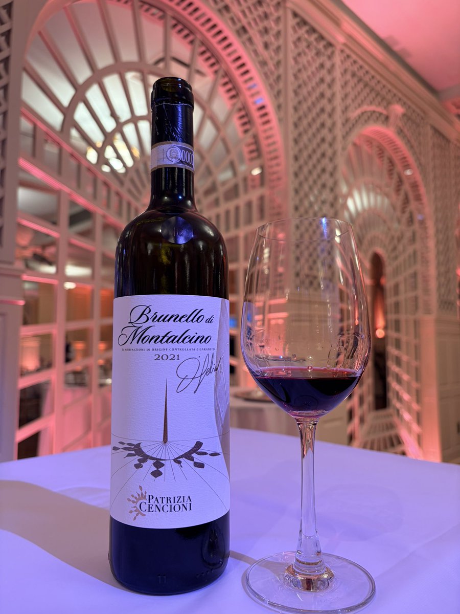 Li Valentine tweet media