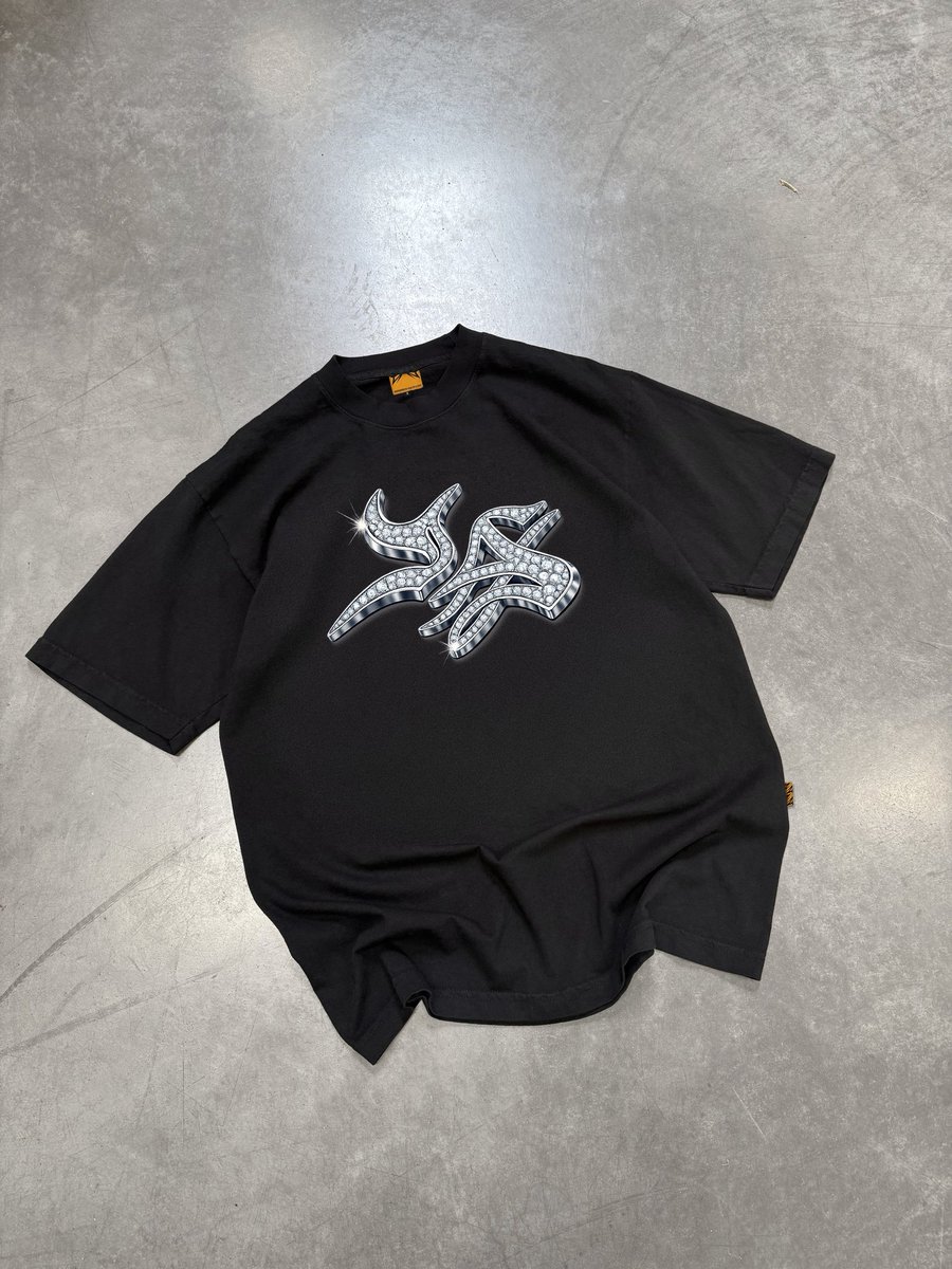 J’sors pas mal de pièces début mars !
J’offre toute la dernière collection à 2 personnes dans les rt/likes 

double tes chances sur le post ig 🍀