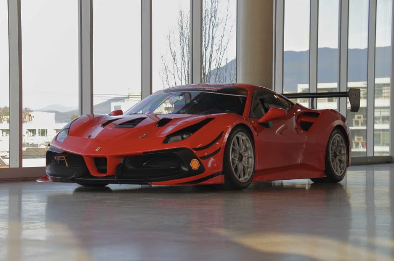 Mecum Auctions tweet media