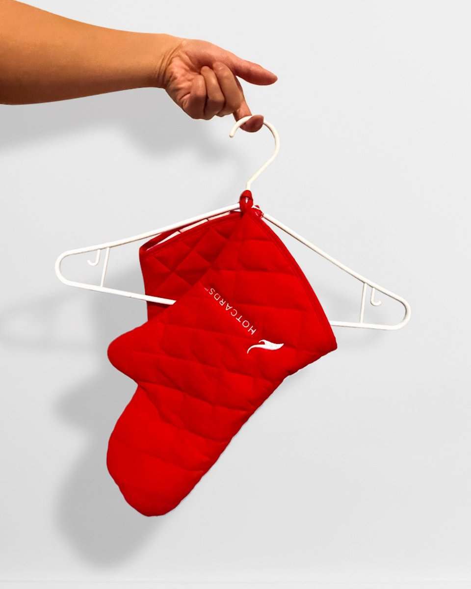 HOTCARDS tweet media