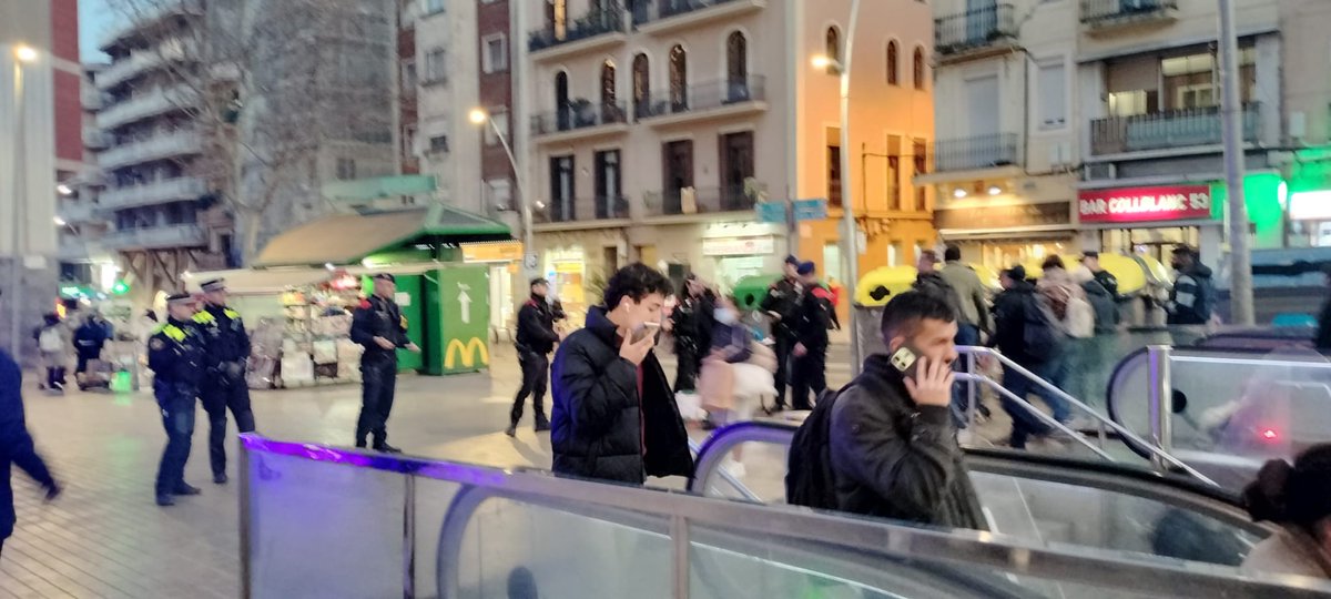 Tras La Manta tweet media
