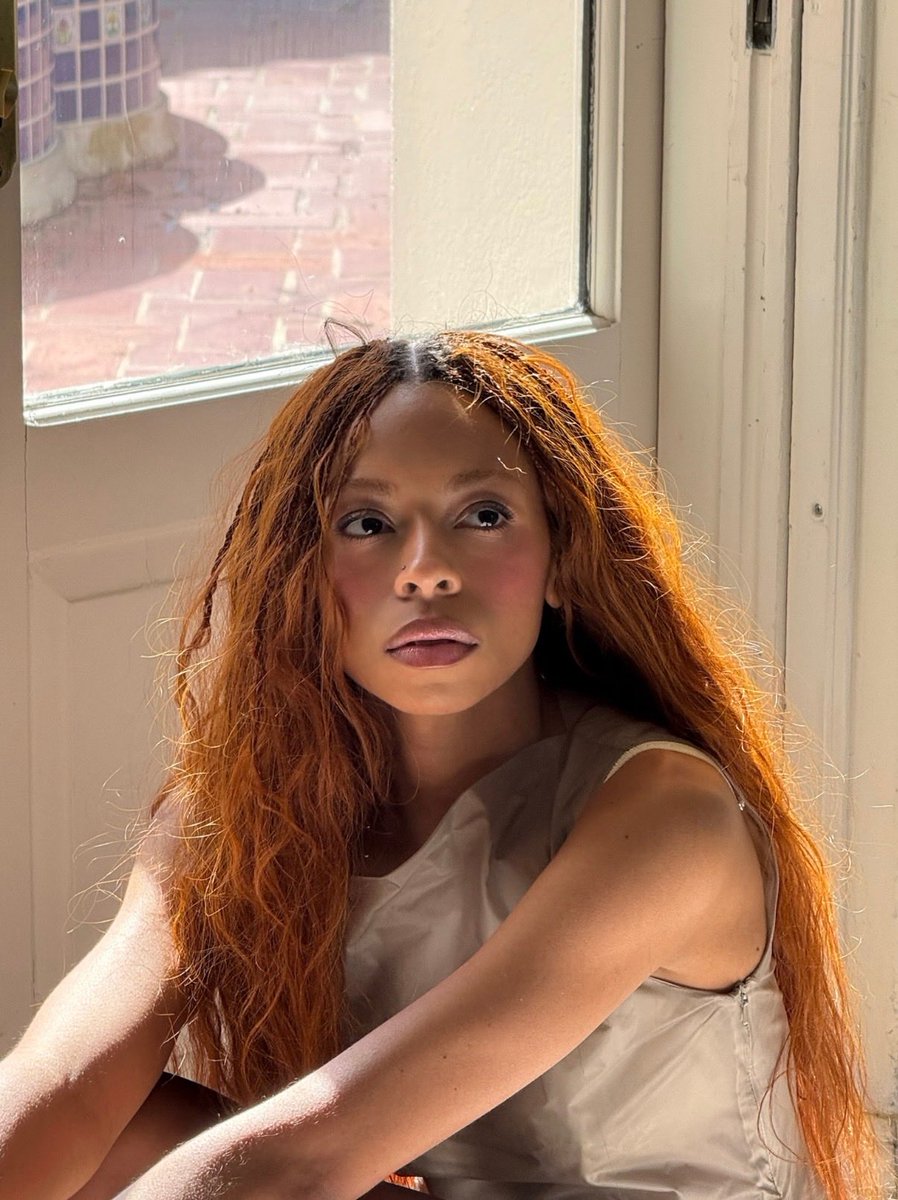 ravyn lenae tweet media