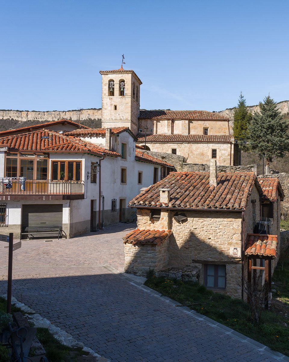 Pueblos más bonitos tweet media