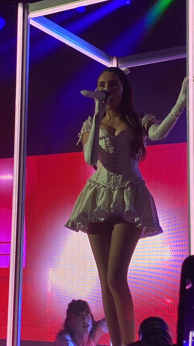 katherine⁷ メ𝟶 saw skz & enha ⋆. 𐙚 tweet media