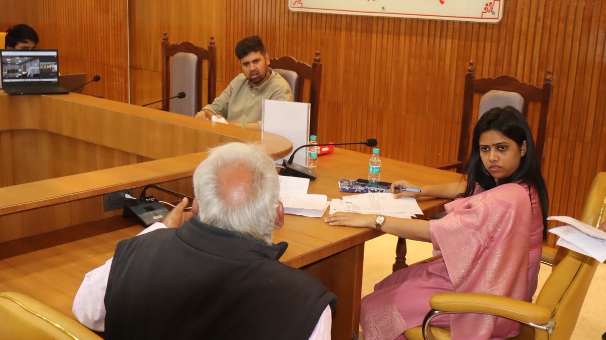 DM Hardoi tweet media