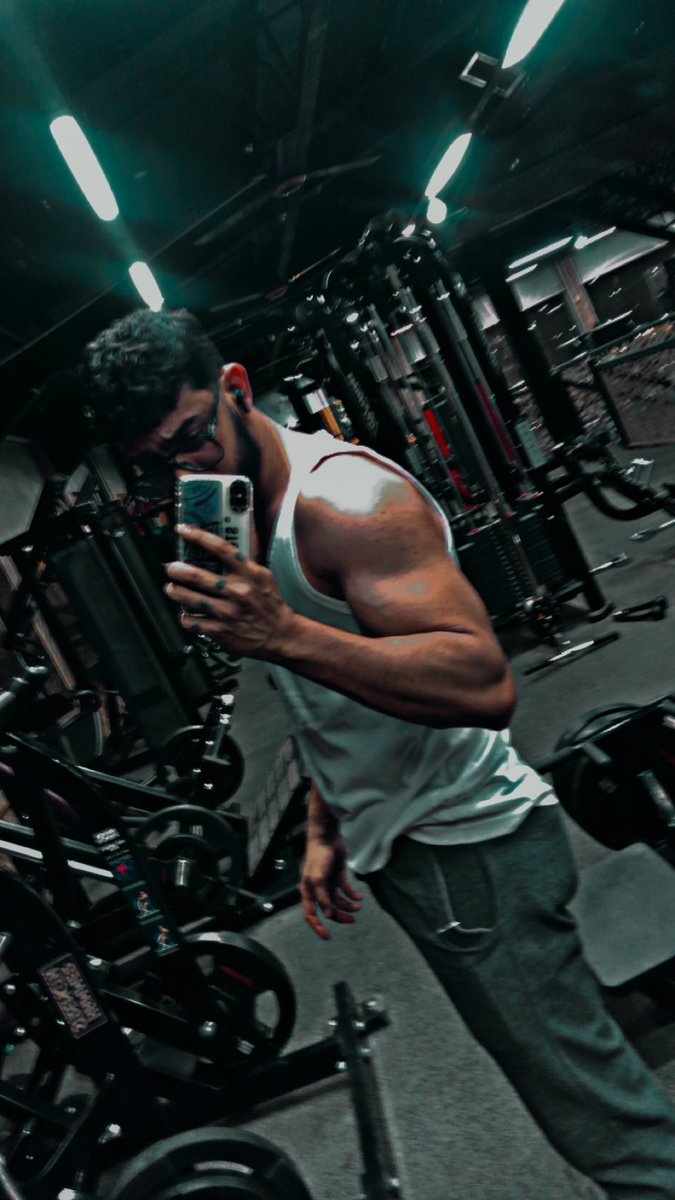 وحـش🇮🇶 tweet media