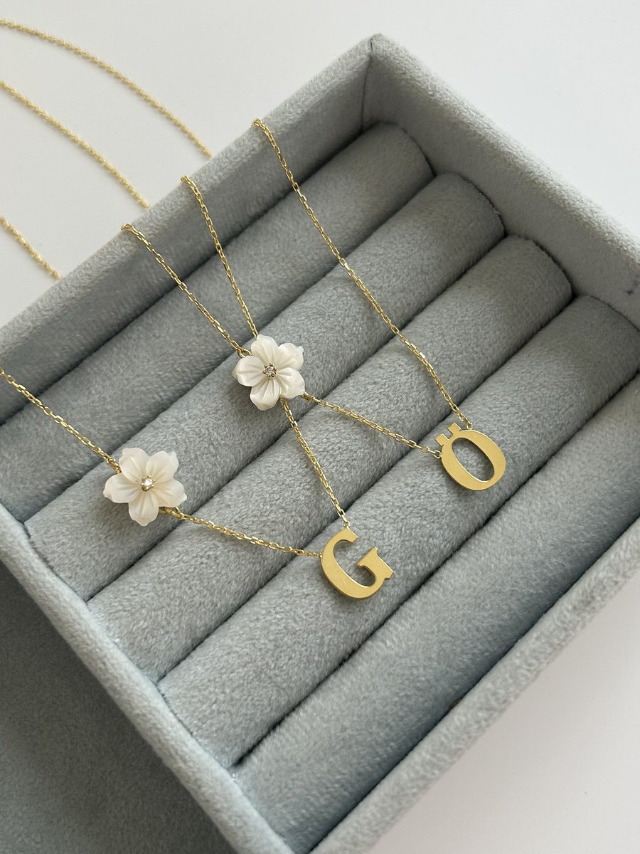 endless store tweet media