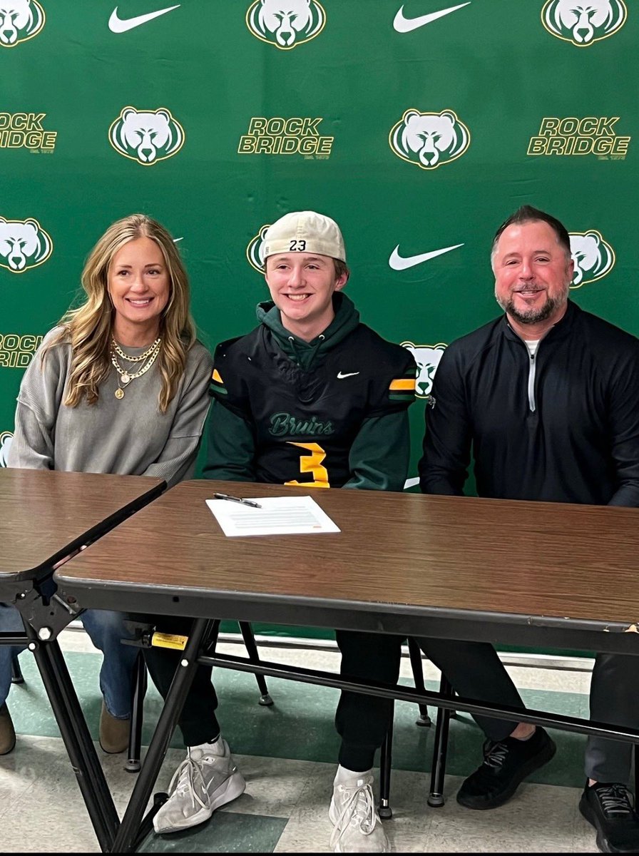 Ryan Hazelwonder tweet media