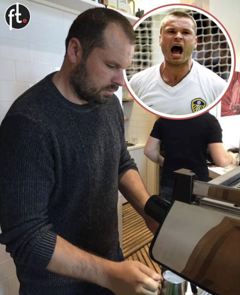 مارك فيدوكا يبلغ من العمر الآن 50 عامًا 🇦🇺

لاعب سيلتيك ، ليدز يونايتد ، ميدلزبره، نيوكاسل يونايتد، في هذه الأيام يعيش حياة هادئة في مدينة زغرب في كرواتيا حيث يدير مقهى خاصاً به ويستمتع بحياة هادئة ☕🇭🇷

فقط قدماء متابعي البريميرليغ و الكرة البريطانيه مثلي من يعرفونه 😅