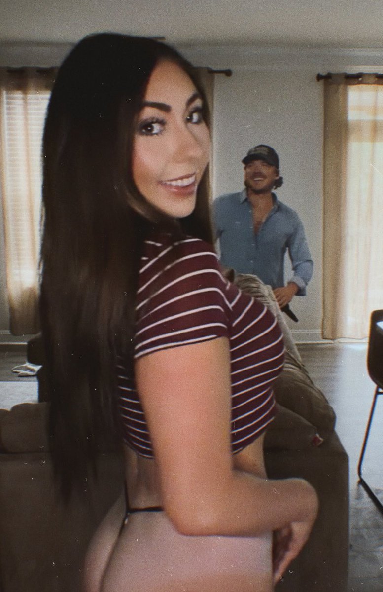 Brittany Lowe tweet media