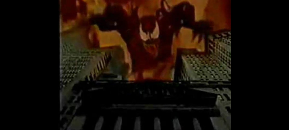 LazybonesCN's tweet image. And the most fucked up part was that I read that in spiderman 4 hype era where the internet was filled with carnage edits and fan made trailers. I saw this shit from the maximum carnage trailer and every time I thought I saw the sky slightly red i was terrified