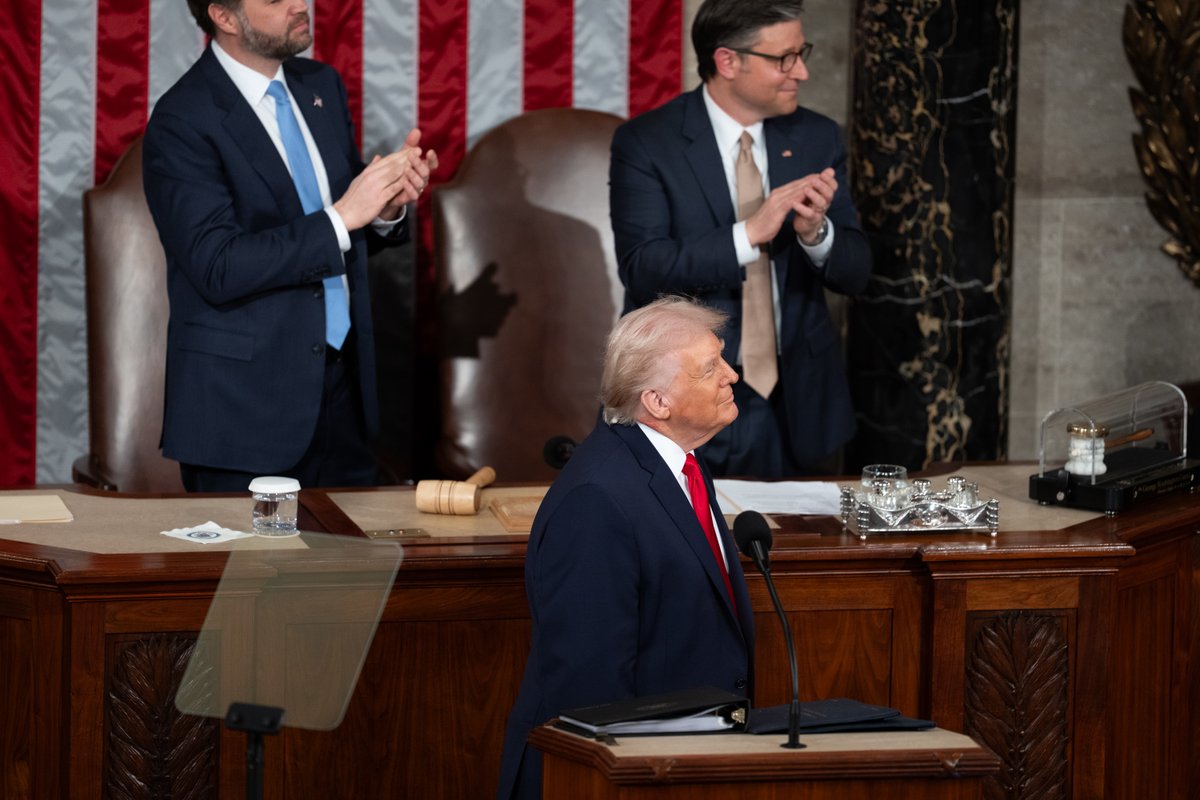 FirstLadyOffice's tweet image. First Lady Melania Trump presents the Congressional Medal of Honor to World War II Navy pilot Capt. Royce Williams at the 2026 State of the Union | February 24, 2026