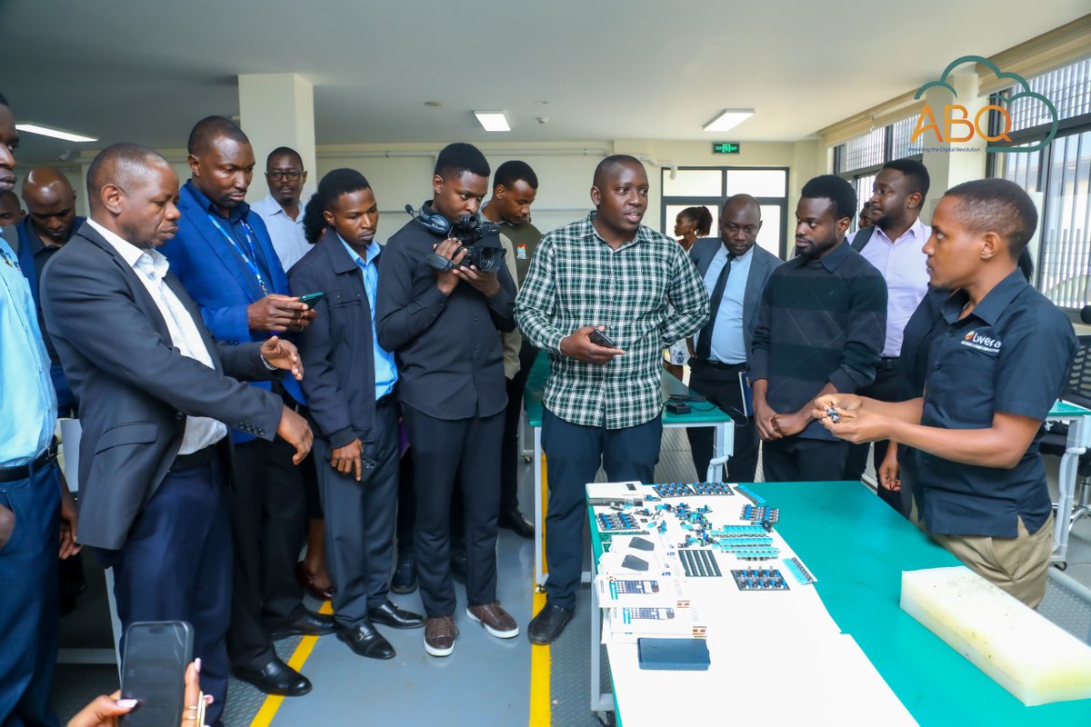 Roke Cloud tweet media